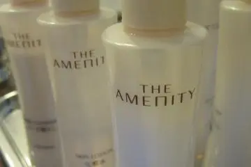 all varieties of soaps are complimentary- conditioner, shampoo, body soap, fash wash, make up cleanser, body lotion (everything you need)