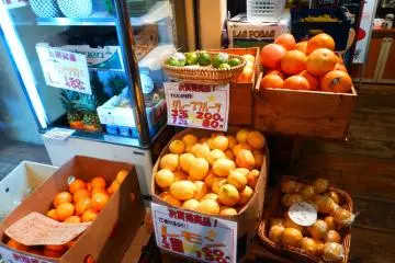 Lots of fresh fruit for sale at the cafe