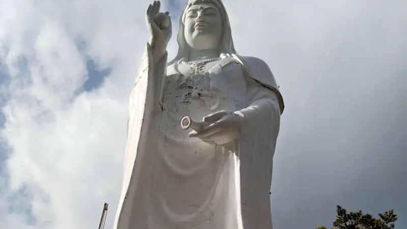 仙台大観音 - 宮城 - Japan Travel