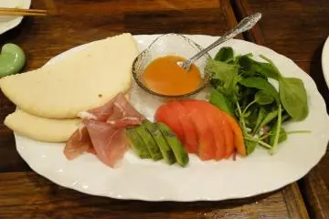 Prosciutto sandwich