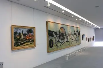 There are many fine works by European and Japanese artists (Photo: Rod Walters)