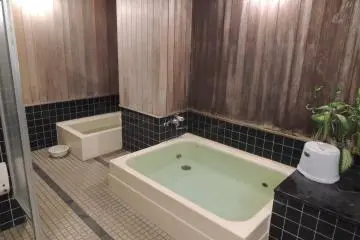 The bathhouse and sauna (men only) is on the 8th floor