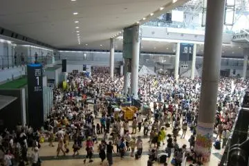 Noon in the West Hall
