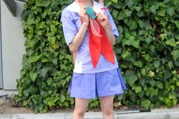 Outside East Hall 1: Gasai Yuno again