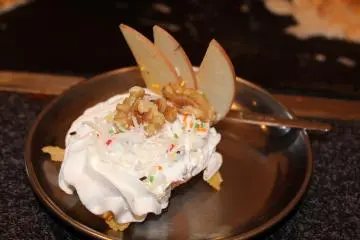 <p>เอาส่วนข้างบนออกก่อนปรุง</p>