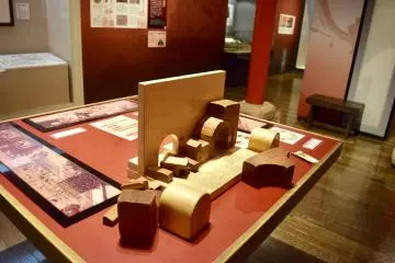 Want to learn how the Megane Bridge was built? Try this hands-on demo!