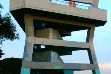 A tall observation deck to look at the entire island