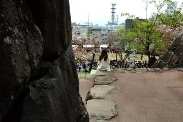 Watching the kendo and karate in Maizuru Castle Park