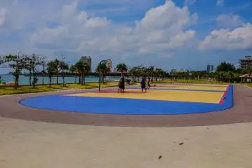 Three half basketball courts are available in the centre of the jogging track.