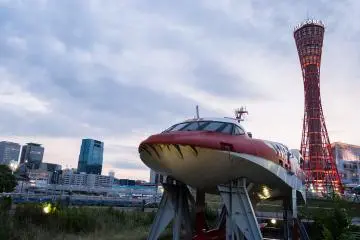 The Techno Super Liner (Hayate) is a working experimental boat (built at one sixth scale of its potential) that's part of the Maritime Museum's external display.