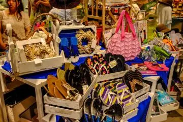 Summer fashion accessories are a big hit at LOFT