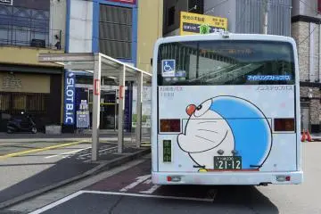 Stepping out of Noborito Station and you will be greeted by a Doraemon shuttle bus
