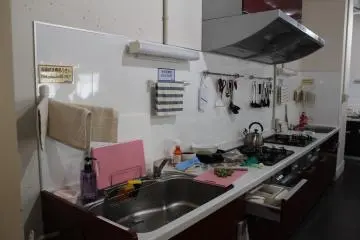 The kitchen in the 1st floor