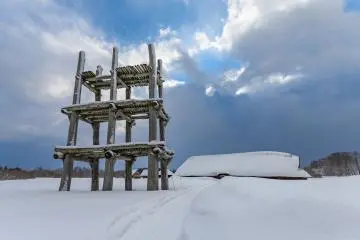 Another view of the impressive wooden tower