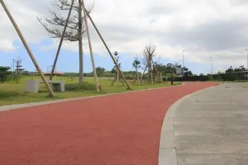 <p>The walkways are long enough to jog and appear to be brand new</p>
