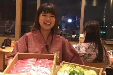 Shinojino staff prepare meat and vegetables for steaming