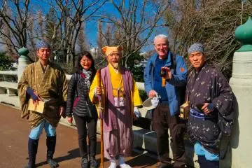 Mito Komon and his helpers