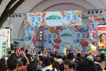Musical acts take the stage. Luan Santana, a hugely popular star in Brazil, was the highlight performer of the weekend.