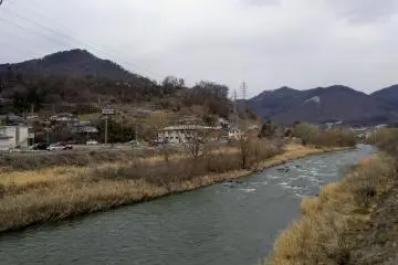 Cross the river for serendipity