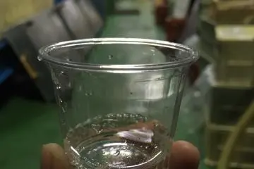 A taste of freshly-brewed sake at Toshimaya