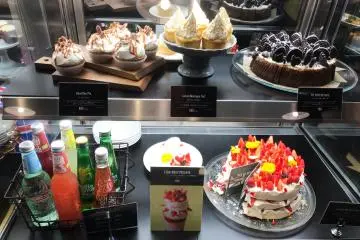More sweet treats - they're all so photogenic!