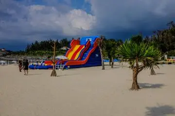 Kariyushi Beach