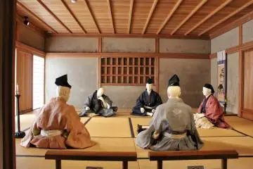 Samurai beat their brains with poetry