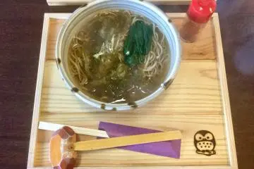 Tender soba with seaweed at the dining hall 