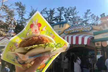 The egg and sausage cutlet sandwich 