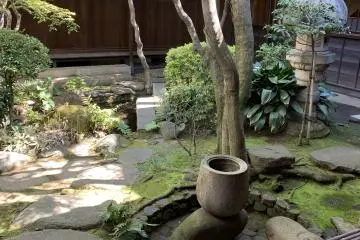 The inner garden viewed from the hallway