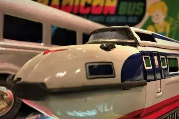 Tin Toy bullet trains, a symbol of Japan's recovery