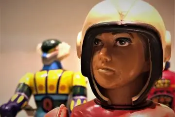 Toy Soldier in a Showa imagained Space Walk