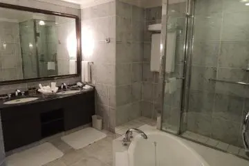 <p>ห้องน้ำสำหรับ Executive Suite</p>