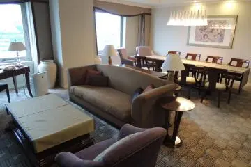 <p>ห้องรับแขกสำหรับ Executive Suite</p>