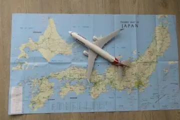 QF 39 flies from Sydney on Monday, Wednesday and Saturday at 0930 and arrives at Sapporo’s New Chitose Airport at 1835