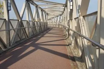 The bridge to the student dormitory.