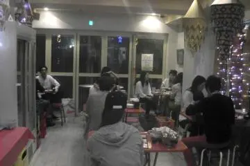 Customers chowing down