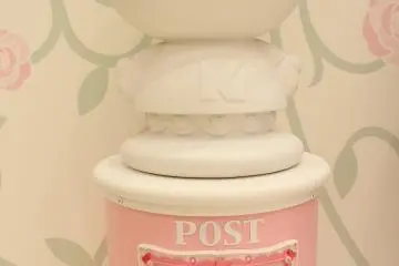 Mail a postcard from Puroland and it will be stamped with a commemorative Sanrio logo.