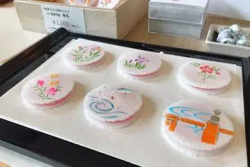 Interesting senbei available for purchase to take home with you