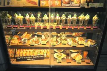 Dessert shop