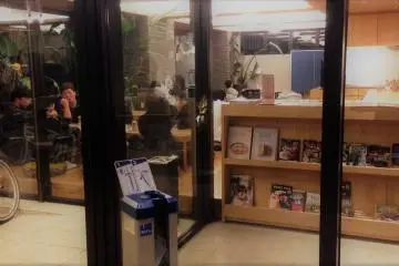 Gallery image