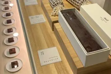 Nel is craft chocolate at its most polished!