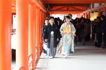 Wedding at Itsukushima Shrine in Miyajima