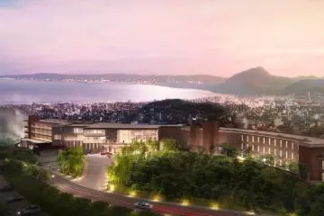 Beautiful View from Beppu's Resort (Photo: <a href="https://www.ihg.com/intercontinental/hotels/us/en/beppu/oitky/hoteldetail?cm_mmc=GoogleMaps-_-IC-_-JP-_-OITKY" target="_blank" rel="noreferrer noopener nofollow">ANA Beppu</a>)