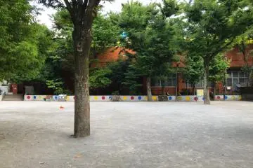 There’s enough space to kick a soccer ball around