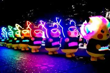 Pikachu mascots take to the streets  (Photo: <a href="https://www.pokemon.co.jp/ex/pika_event/" target="_blank" rel="noreferrer noopener nofollow">©2019 Pokémon. ©1995–2019 Nintendo/Creatures Inc. /GAME FREAK inc.</a>)