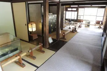 Gallery image