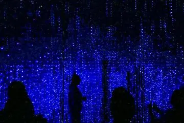 TeamLab Borderless and Planets 