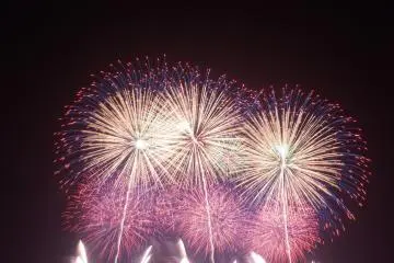 Some of the incredible fireworks from the Kumagaya Fireworks Festival (Photo: <a href="https://www.flickr.com/photos/zengame/9480489837/in/album-72157635019185922/" target="_blank" rel="noreferrer noopener nofollow">Zengame</a> / <a href="https://creativecommons.org/licenses/by/2.0/" target="_blank" rel="noreferrer noopener nofollow">CC BY 2.0</a>)