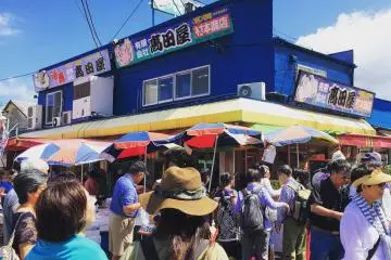The Hakodate Morning Market is full of hustle and bustle